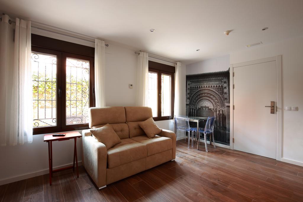 Fuente Toran Apartamentos Teruel Exterior foto